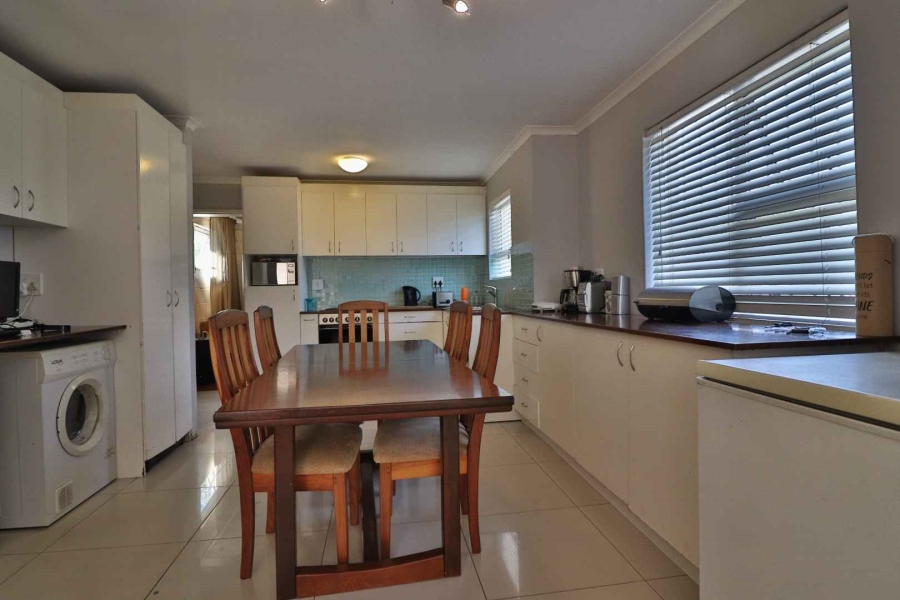 4 Bedroom Property for Sale in Parklands Western Cape